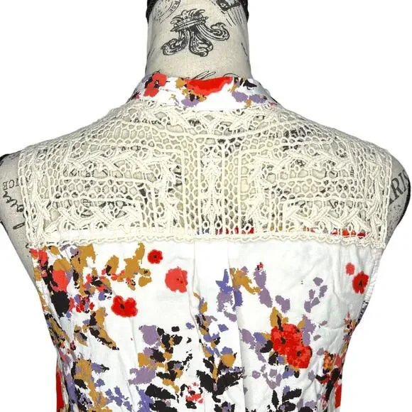 Market & Spruce SMALL Cassie Crochet Detail Top - Stitch Fix Sleeveless Blouse - Picture 6 of 11